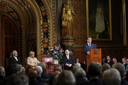 Macron se dirige al Parlamento británico en el Palacio de Westminster, en Londres.