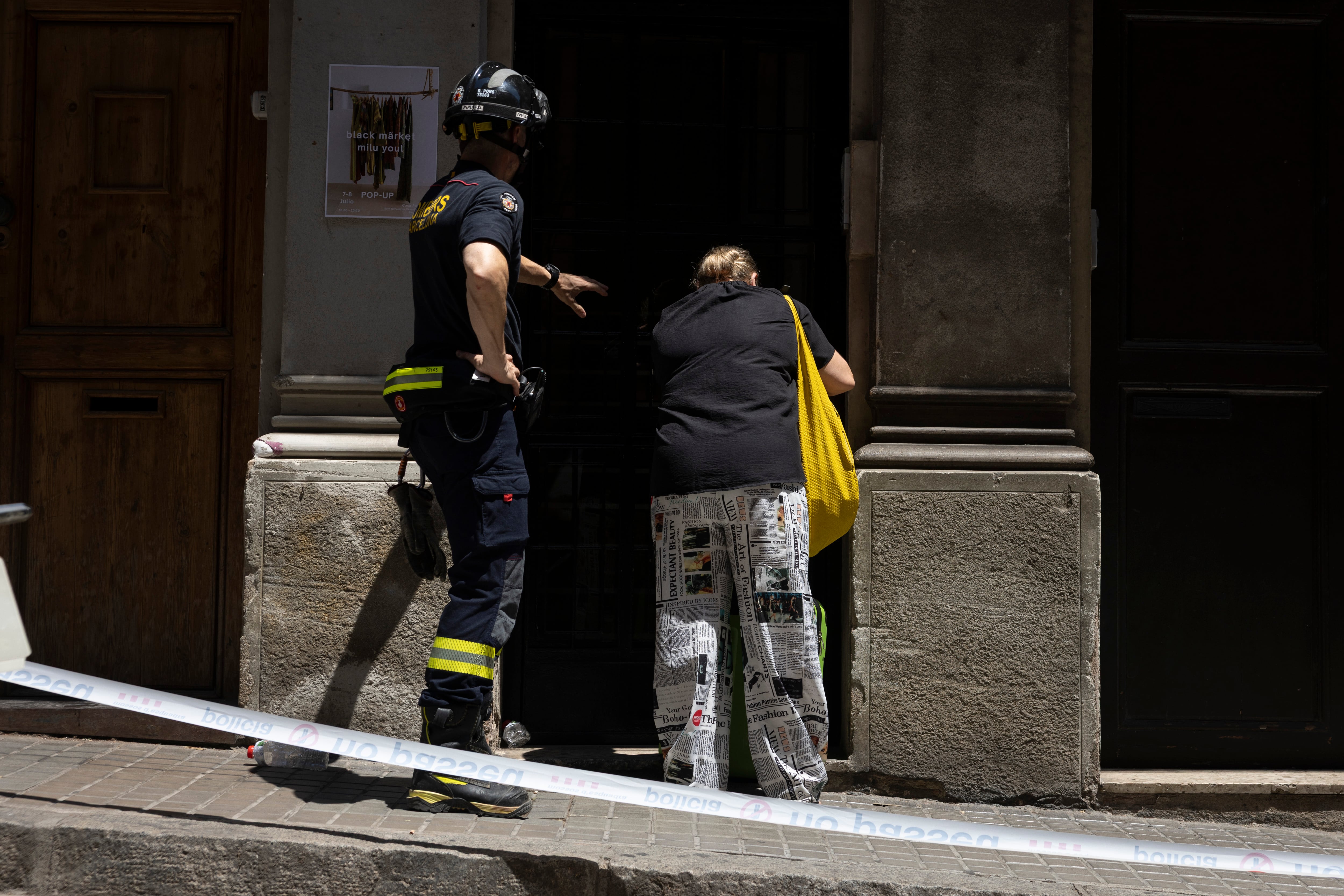 Los vecinos de dos de las ocho fincas afectadas por el socavón en la L9 de Sant Gervasi del Metro de Barcelona volverán el lunes a casa