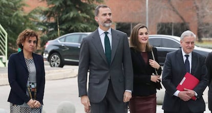 Los Reyes en el Centro Nacional de Investigaciones Cardiovasculares Carlos III (CNIC), este jueves.