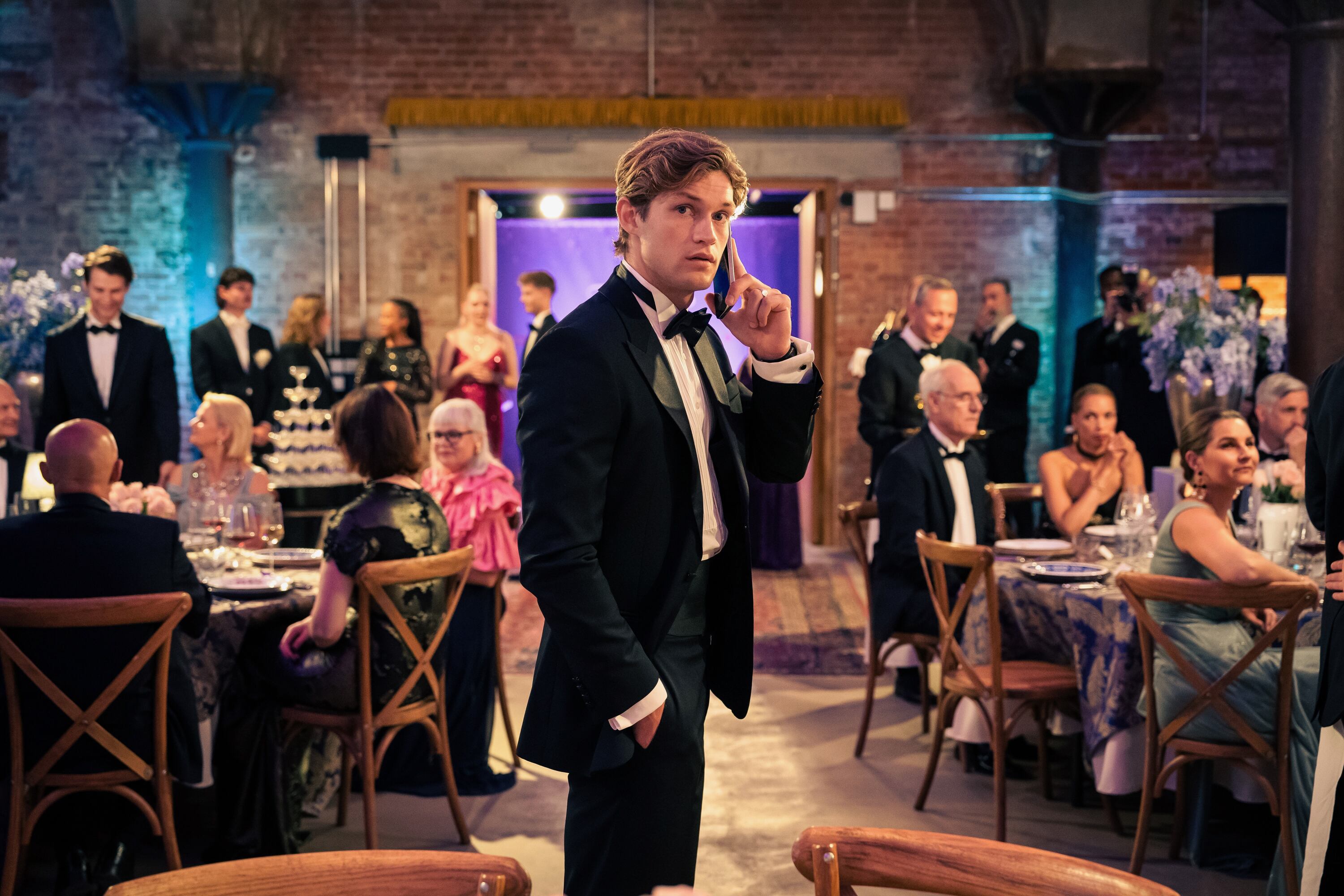 Damian Hardung, en la segunda temporada de 'Maxton Hall'.