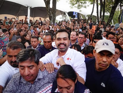 Álvarez Máynez en la Universidad Autónoma Metropolitana, en Xochimilco (Ciudad de México).