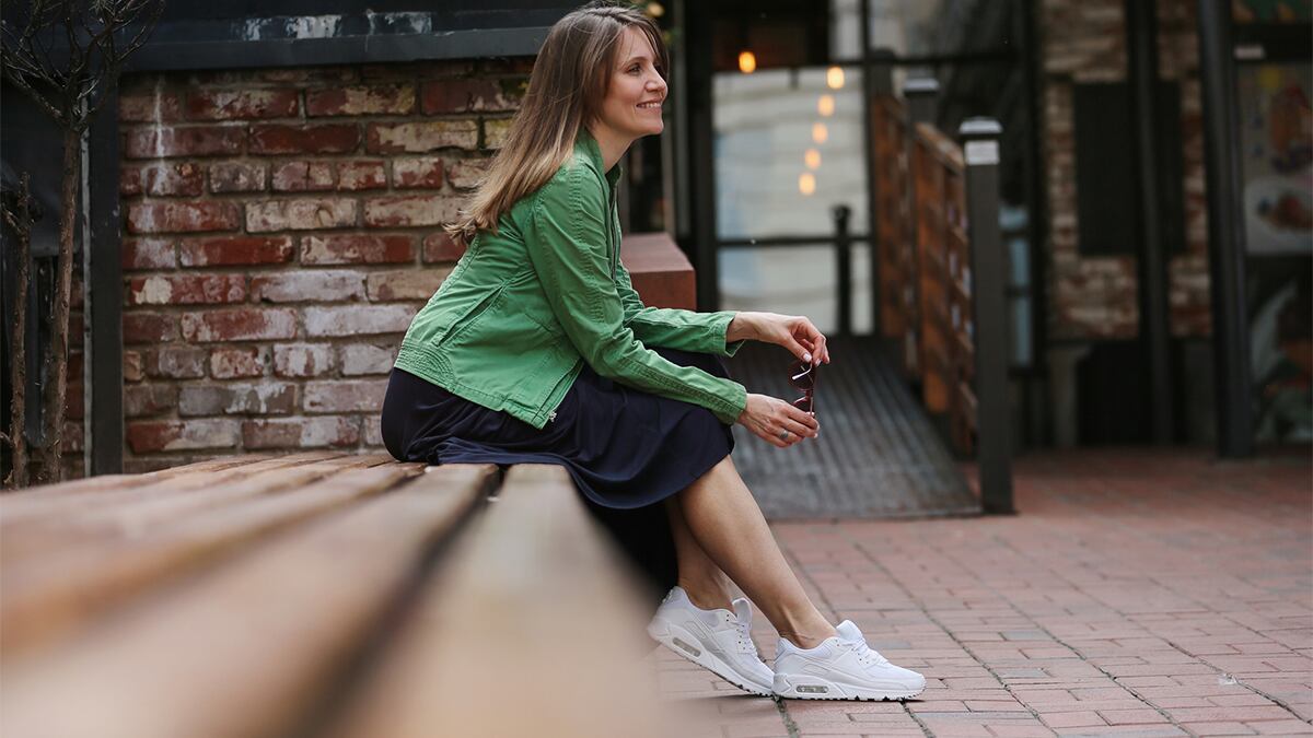 Las Skechers minimalistas que combinan con cualquier look y triunfan esta primavera por menos de 40 euros