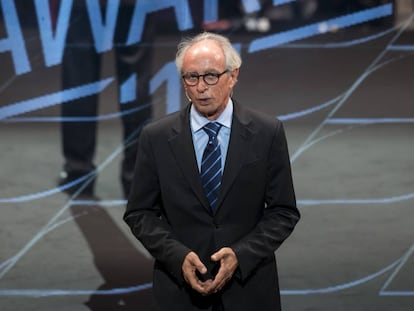 El presidente de la FIM, Vito Ippolito, durante la ceremonia de entrega de premios de MotoGP en noviembre del 2017.