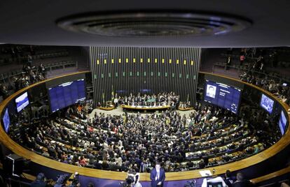 O plenário da Câmara dos Deputados, no domingo, 17 de abril, dia da votação do processo de impeachment de Dilma.