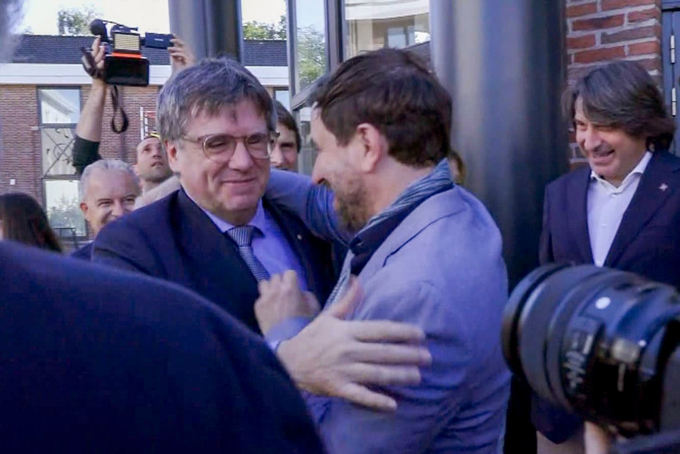 Carles Puigdemont ordena a los diputados de Junts “salir de los cuarteles de invierno e ir a la ofensiva”