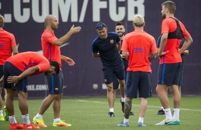 Suárez, Mascherano, Luis Enrique, Messi y Piqué, en el entrenamiento del martes.