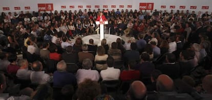 Acto de presentación de la candidatura de la exministra socialista