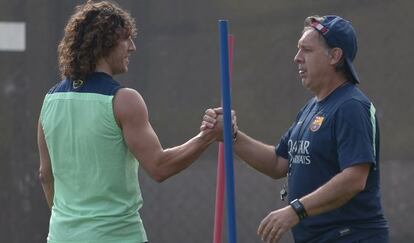 Puyol y Martino, durante un entrenamiento