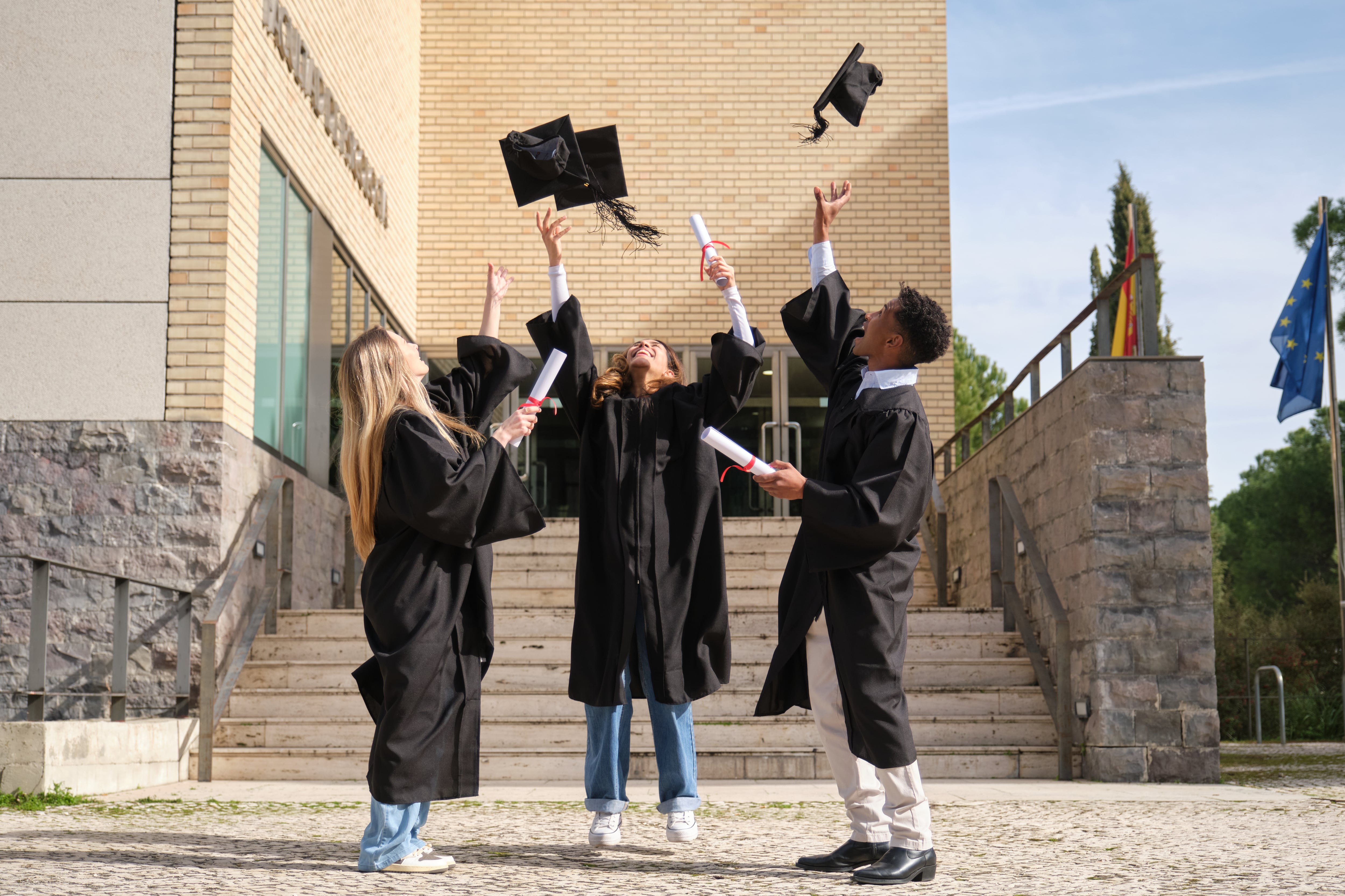Fiestas de graduación, seguimos importando tradiciones horteras