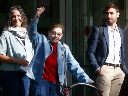 La activista Blanca Serra, a la llegada a la Ciudad de la Justicia para declarar ante la Fiscalía.
