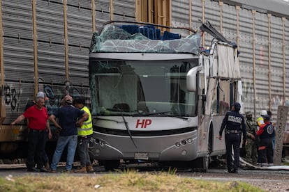 El impacto ocurrió en la carretera federal Atlacomulco-Maravatío, en el Estado de México.