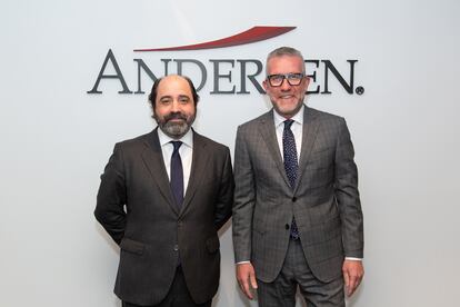 Manuel Fernández Condearena, socio de Mercantil/ M&A y José Vicente Morote, socio director de Andersen Iberia.