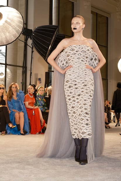 SCHIAPARELLI ALTA COSTURA O-I 2025/26 Desfile