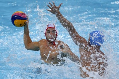 El español Marc Minguell, defendido por el italiano Valentino Gallo