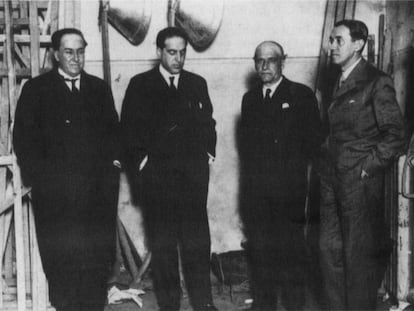 De izquierda a derecha, Antonio Machado, Gregorio Mara&ntilde;&oacute;n, Jos&eacute; Ortega y Gasset y Ram&oacute;n P&eacute;rez de Ayala en Segovia el 14 de febrero de 1931.