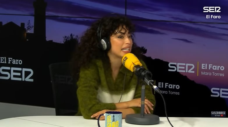 La actriz de ‘Élite’, Mina El Hammani, habla del parón laboral entre series: “A mis padres no les decía que estaba trabajando en un bar”