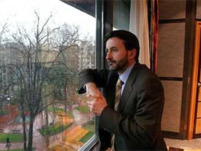 Josu Jon Imaz, en su despacho de la sede central del PNV, en Bilbao.