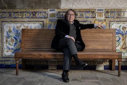 Norbert Bilbeny, en el patio Manning, de la Casa de la Caritat, Barcelona, el pasado miércoles 14 de enero.