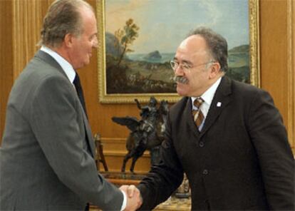 El Rey recibía ayer tarde al líder de ERC, Josep Lluís Carod, en La Zarzuela.