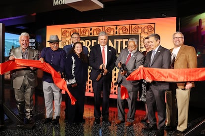 Inauguración de la expo '¡Presentes!' Museo Nacional del Latino Estadounidense.