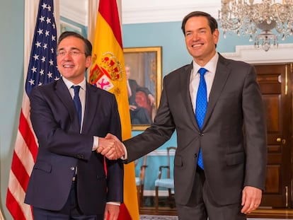 El ministro de Asuntos Exteriores, Unión Europea y Cooperación, José Manuel Albares, y el secretario de Estado norteamericano, Marco Rubio, en una comparecencia ante las cámaras tras su reunión en Washington
22/05/2025