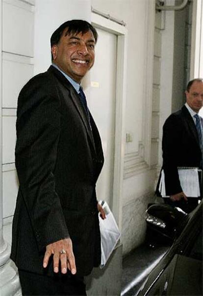 Lakshmi Mittal, el hermano mayor de Pramod Mittal, fotografiado en Bruselas en 2006.