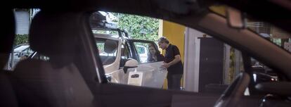 Un concesionario de automóviles en Barcelona.