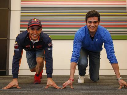 M&aacute;rquez y Hortelano, en posici&oacute;n de salida, en unas oficinas del circuito de Austin. 