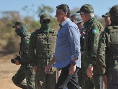 O presidente Jair Bolsonaro, participa da terceira fase da Operação Formosa 2021, no Campo de Instrução de Formosa, na última segunda-feira.