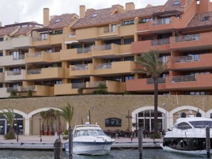 Restaurante del puerto de Sotogrande, donde ocurrió el suceso el sábado.