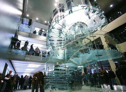 Apertura de una tienda de Apple en Nueva York en diciembre de 2007.