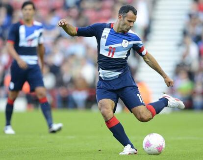 Giggs, durante el encuentro ante Brasil.