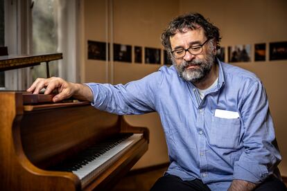 El pianista y compositor italiano, Francesco Lotoro, investigador de la música de los campos de concentración y exterminio.  