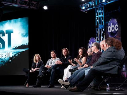 Los actores y productores de la serie de television <i>Lost</i> han participado en Pasadera,  California en una charla sobre la última temporada del programa. La conferencia estaba incluida en el Disney ABC winter 2010 de la Asociación de Críticos de la Televisión.