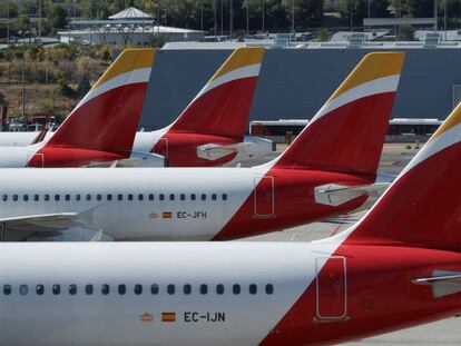 Aviones de Iberia en el aeropuerto de Madrid-Barajas. 