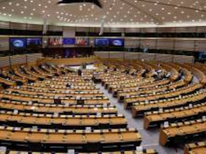 La libra sube a máximos de dos años y medio confiada en un acuerdo para el Brexit