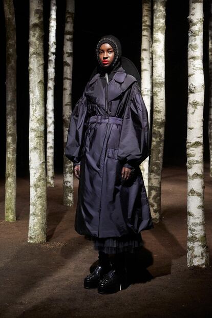 smag-moncler-5-simone-rocha-rf19-0128