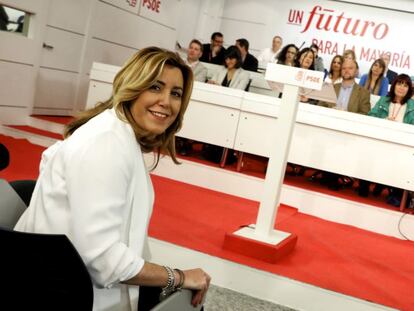  Susana D&iacute;az, al inicio de la reuni&oacute;n del Comit&eacute; Federal del PSOE.
