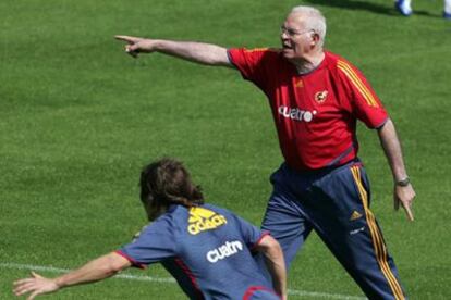 Luis hace un gesto en el ensayo de ayer de la selección española.