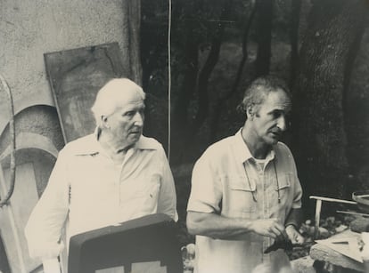 Aimé Maeght y Eduardo Chillida, en una imagen sin datar. Cortesía de Chillida Leku.