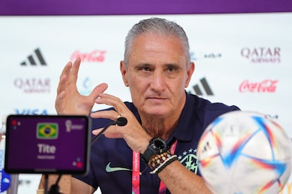 Tite, el seleccionador nacional de Brasil, durante una rueda de prensa este domingo.