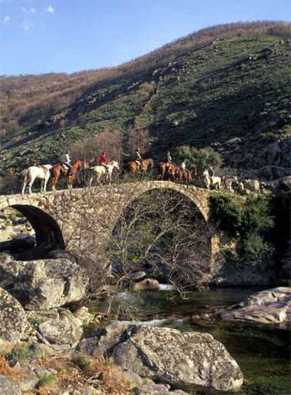 Ruta de La Garganta de los Infiernos a caballo, en el Valle del Jerte, Cáceres