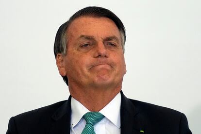 O presidente Bolsonaro no dia 15, no Palácio do Planalto..