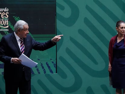 Andrés Manuel López Obrador y Claudia Sheinbaum en mayo de 2022.