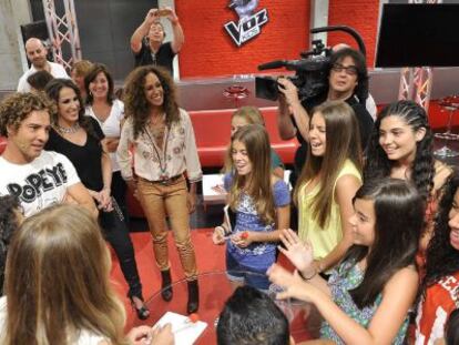 Varios de los participantes del programa musical 'La voz kids'.