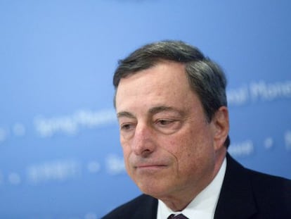 Mario Draghi, presidente del BCE, este s&aacute;bado en Washington