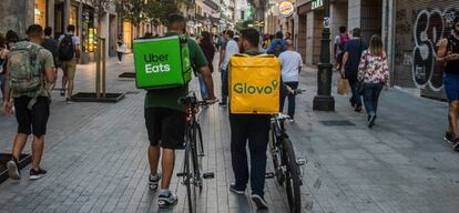 Repatidores de Uber Eats y Glovo.