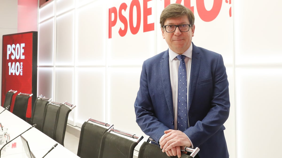 El PSOE se disculpa por la gestión de las denuncias contra Salazar