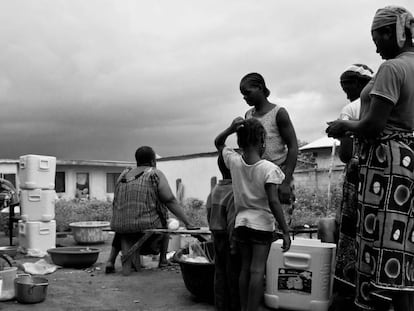 Una de las fotografías de la serie 'Breadwinners', de la nigeriana Kemi Sewell.