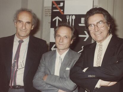 De izquierda a derecha, Eduardo Chillida, Antonio López y Antoni Tàpies.